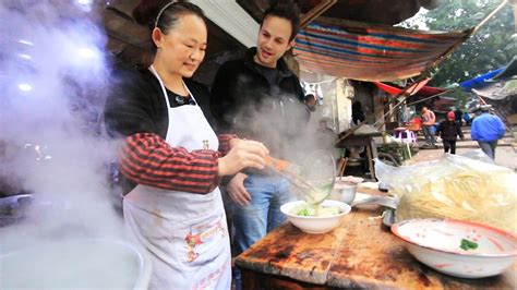 曲阜哪裏有雞公煲，從地方美食到文化探討